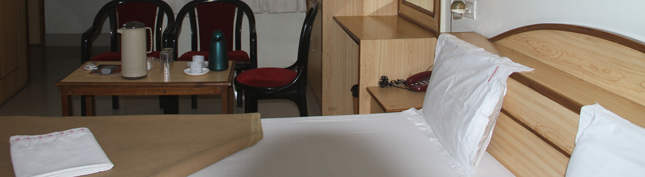 Low budget hotel tarrif ini allahabad - Book online room in leading, cheap and budget hotel in Allahabad